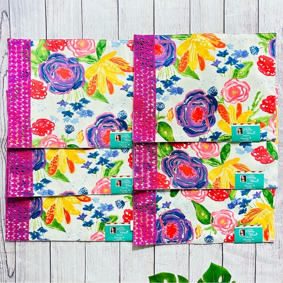 Pioneer Woman Celia Lace Reversible Placemats NEW (6) - Picture 6 of 8